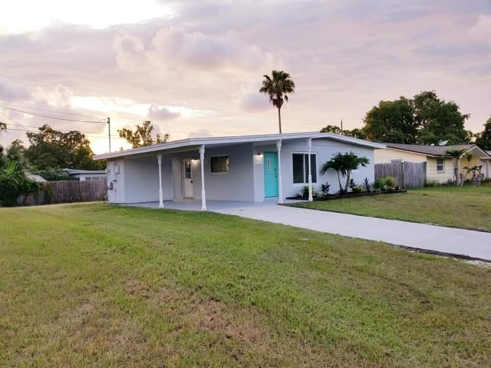 Foto principal - 5103 Grand Blvd