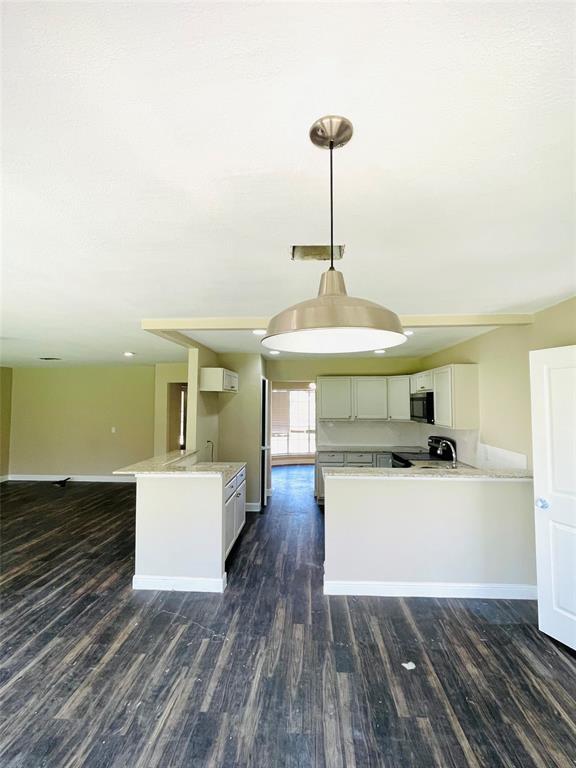 Building Photo - 26690 Lisa Ln