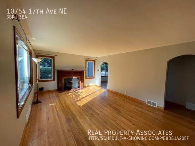 Building Photo - 10754 17th Ave NE
