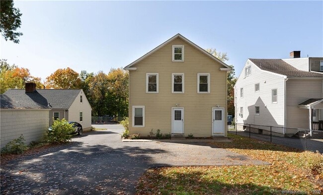 Building Photo - 748 Trout Brook Dr