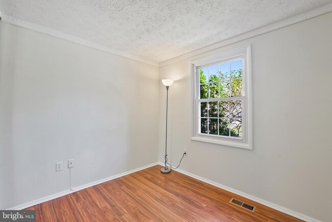 Building Photo - 3737 Castle Terrace