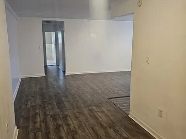 Photo - 11720 Edgewater Dr (Lakewood, OH) Apartment