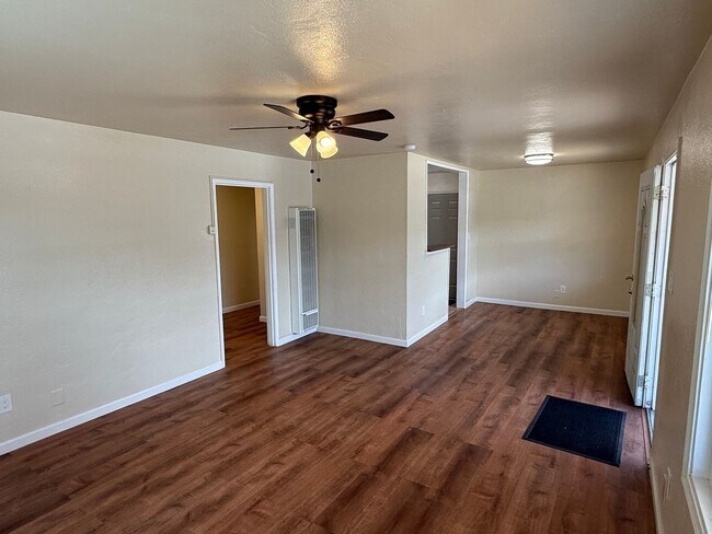 Building Photo - Richmond 2-Bedroom Single Family Home w/ 1...