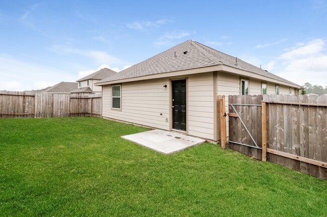 Building Photo - 218 Mouflon Dr