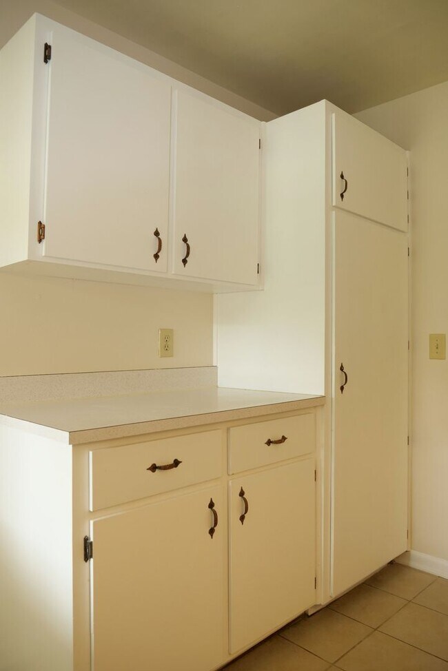 Foto del edificio - Clean, Bright & Move-In Ready! 3-Bedroom H...