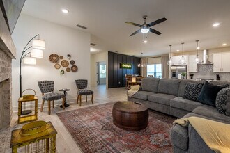 Building Photo - 51 Puckett Rd SE