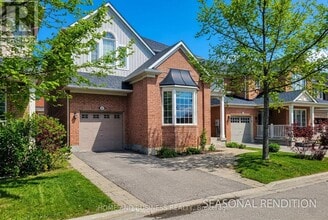 Building Photo - 913 McEwan Dr