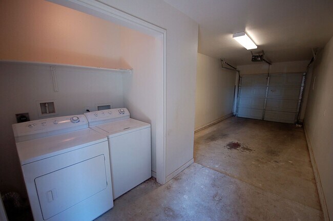 Photo - 5100 Caswell Apartment