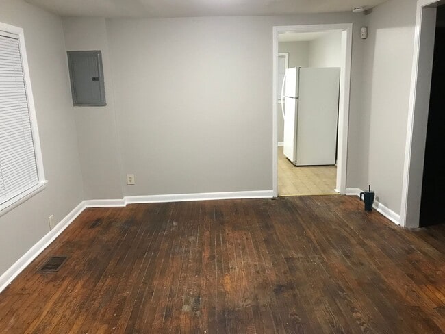 Building Photo - Charming 2 Bed/ 1 Bath Home in Madison