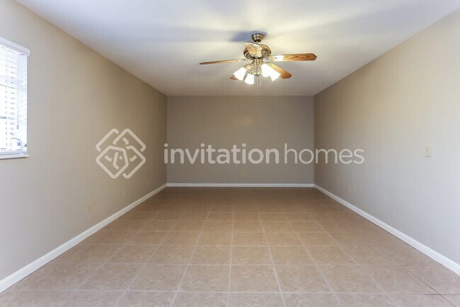 Building Photo - 232 Gleneagles Dr