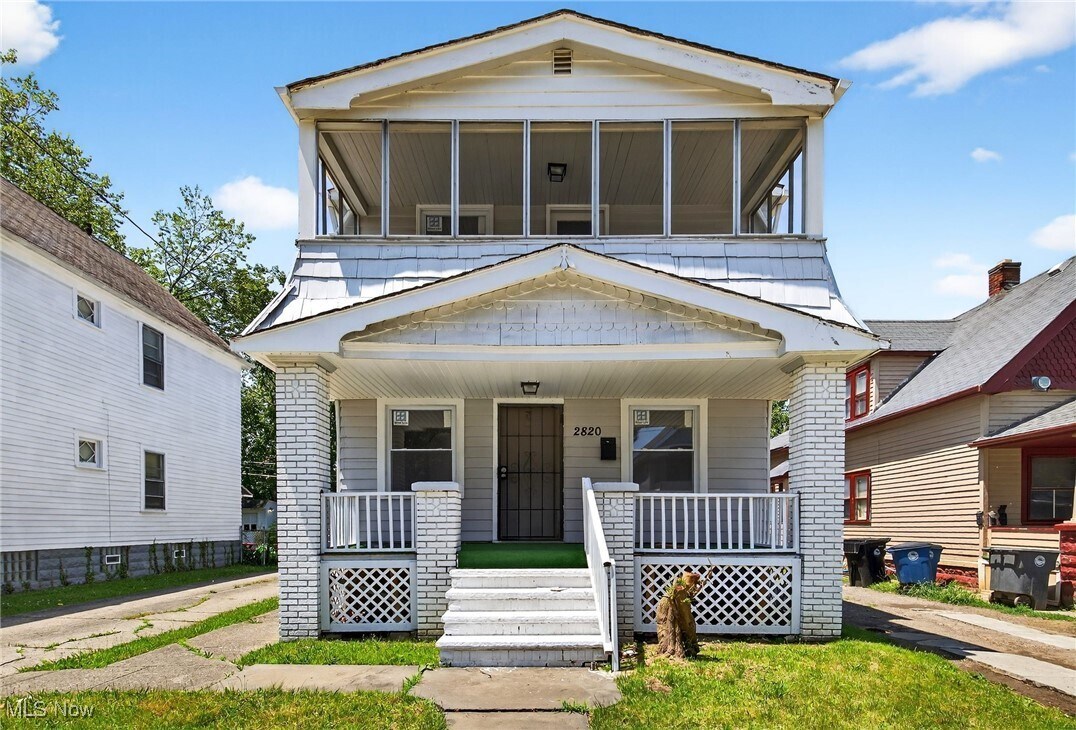 Primary Photo - 2820 E 120th St