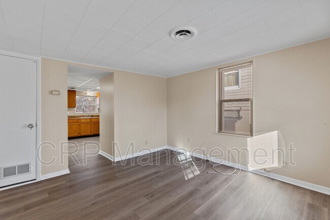 Foto del edificio - 129 Connolly Dr