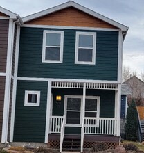 Building Photo - 509 E Kiowa St