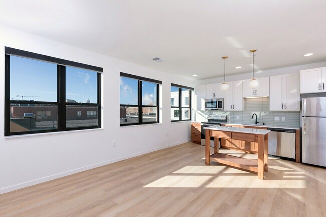 ¡Vistas de la capital disponibles! - Irwin North