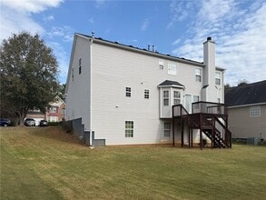 Building Photo - 3998 Oak Crossing Dr NE