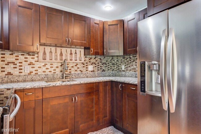 Foto del edificio - 3 br, 2 bath House - 828 Mango Dr