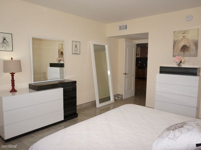 Foto del edificio - 280 W Broad St