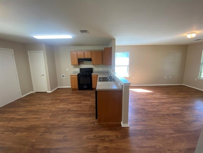 Building Photo - 11901 Briarcreek Loop