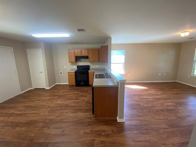 Foto del edificio - 11901 Briarcreek Loop