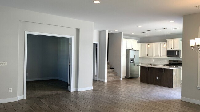 Foto del edificio - Your Next Home — Where Comfort Meets Style...