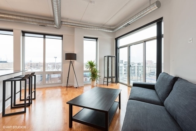 Foto del edificio - 4814 N Clark St