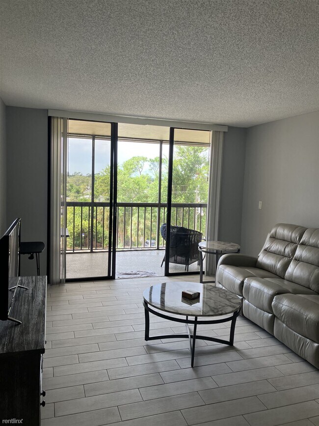 Foto del edificio - 2 br, 2 bath Condo - 3006 Caring Way 524