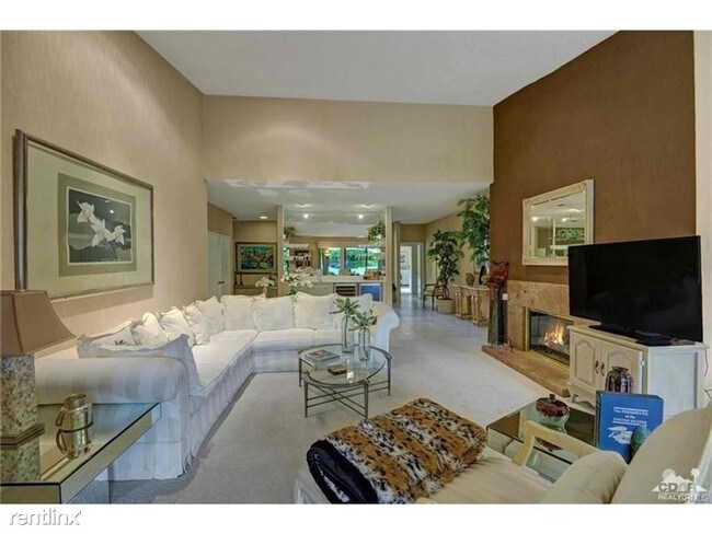 Foto del edificio - 44815 Del Dios Cir