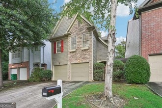 Building Photo - 3306 Sheffield Cir