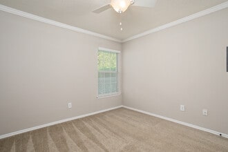 Building Photo - Dunwoody Ridge