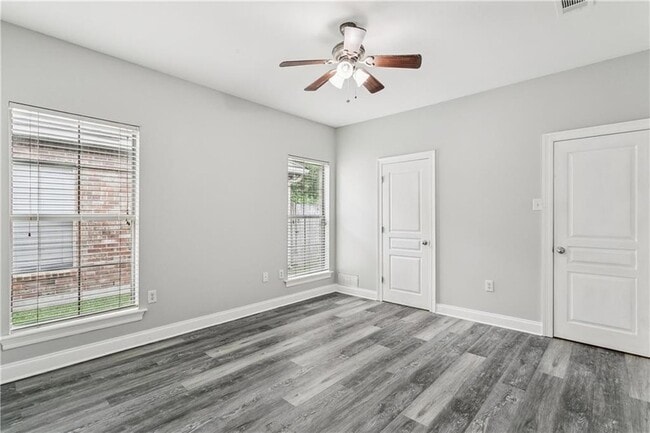 Building Photo - 38757 Blailey Dr