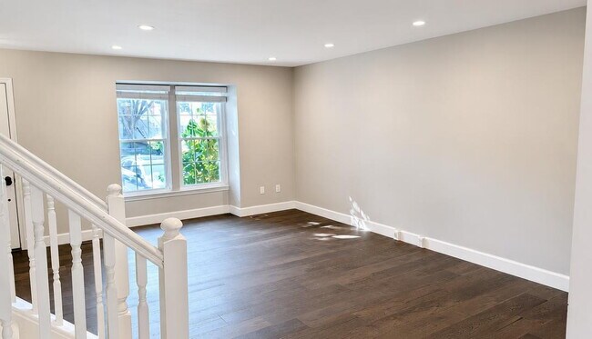 Foto del edificio - Charming Three-Bedroom Townhome in a Prime Ashburn Location