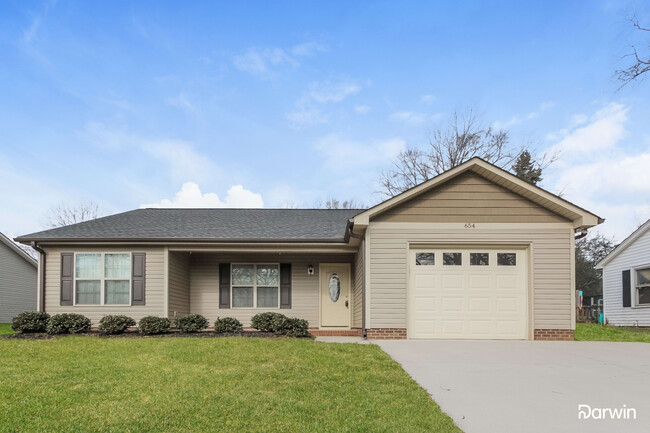 Building Photo - 654 Wilshire Avenue SW, Concord, NC 28027