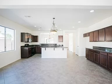 Building Photo - 16958 W Rio Vista Ln