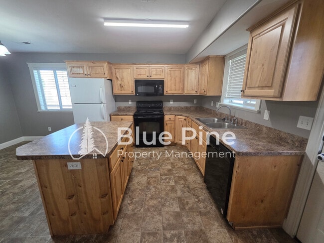 Building Photo - 1292 Hammerstone Dr