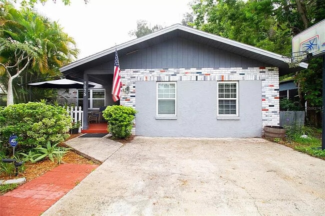 Building Photo - 7075 65th Way N