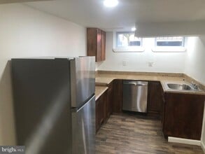 Building Photo - 8106 Pleasant Plains Rd