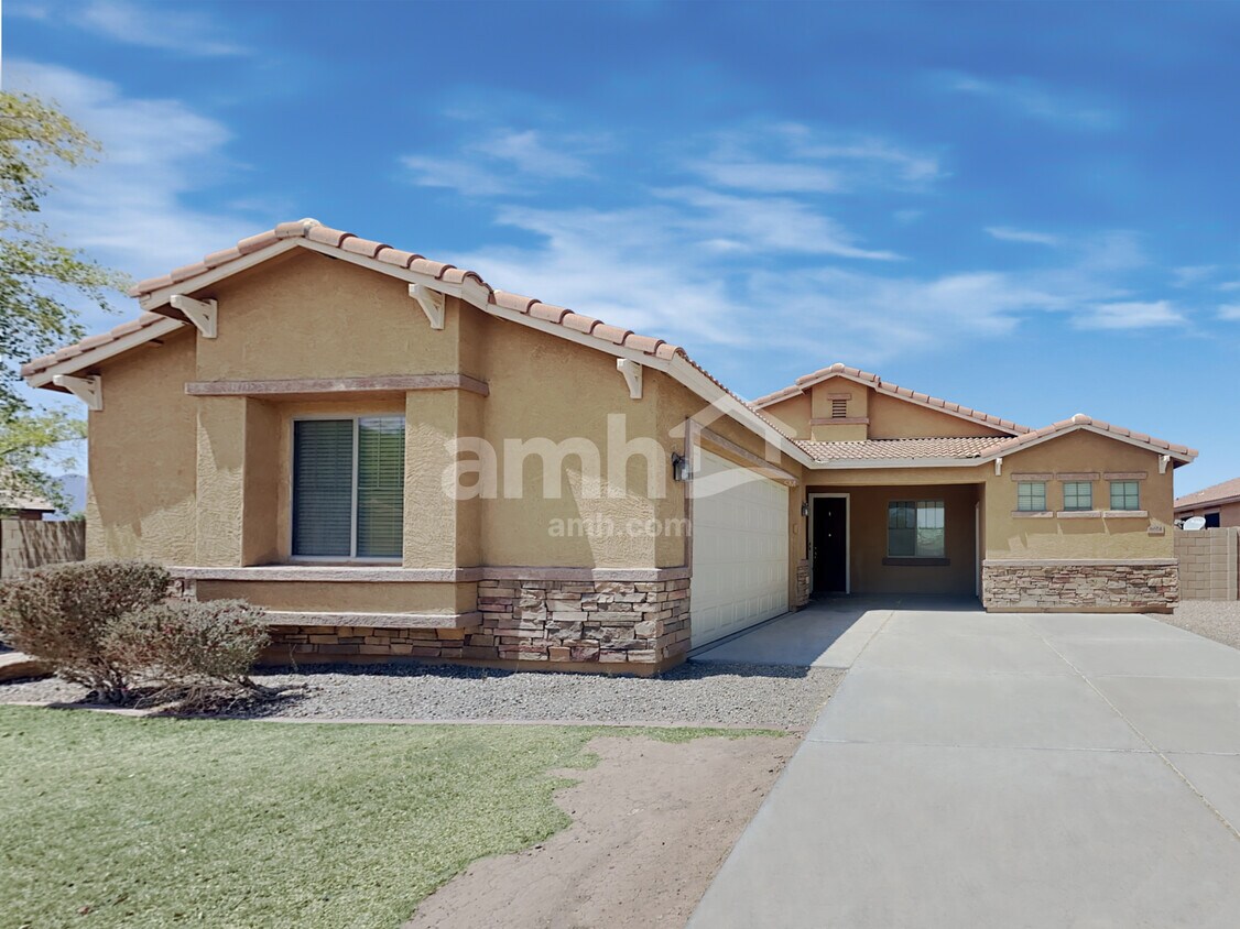 6614 S 68th Avenue House Rental in Laveen, AZ