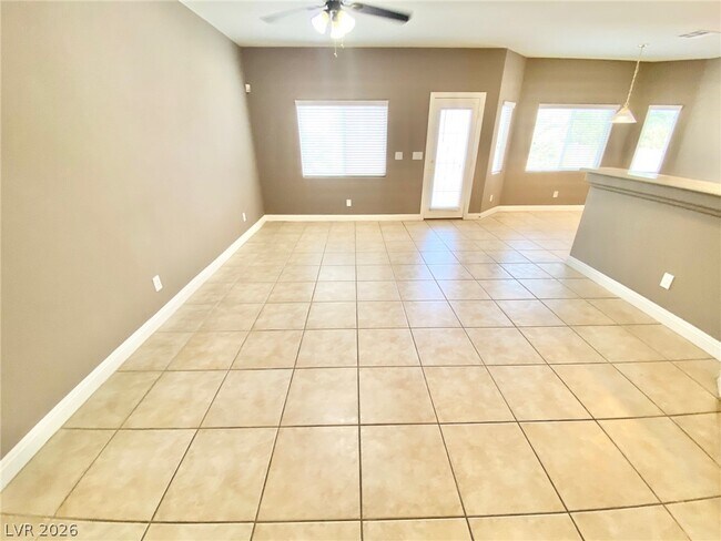 Building Photo - 1750 Dark Wolf Ave