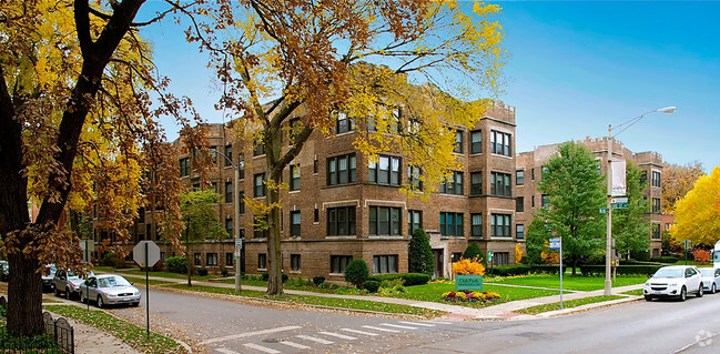 301-313 N. Oak Park Ave.