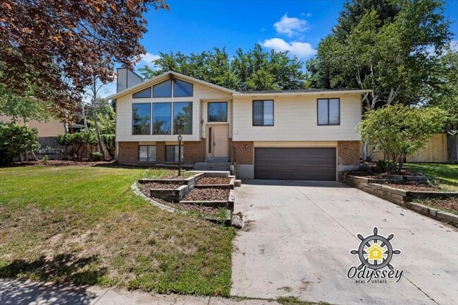 Photo - 2066 E 10095 S House