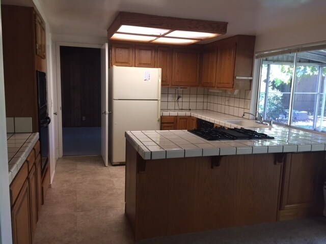 Building Photo - Spacious Home in Wonderful Davis Neighborh...