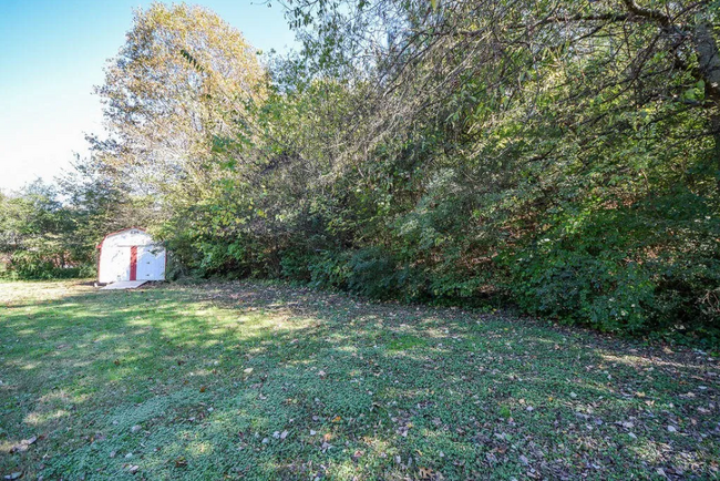 rear yard - 2506 Elm Dr NE