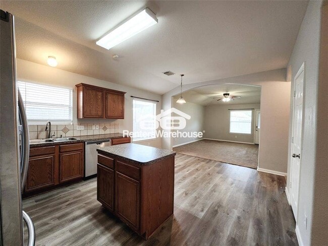 Building Photo - 2206 Wildbrook Canyon Ln