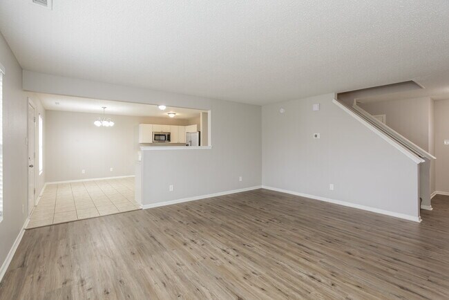 Foto del edificio - 7905 States Bend Dr