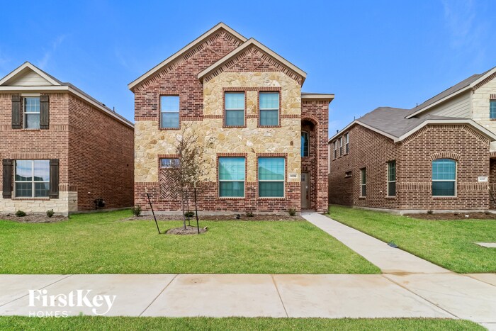 Primary Photo - 10113 Elkhorn Dr