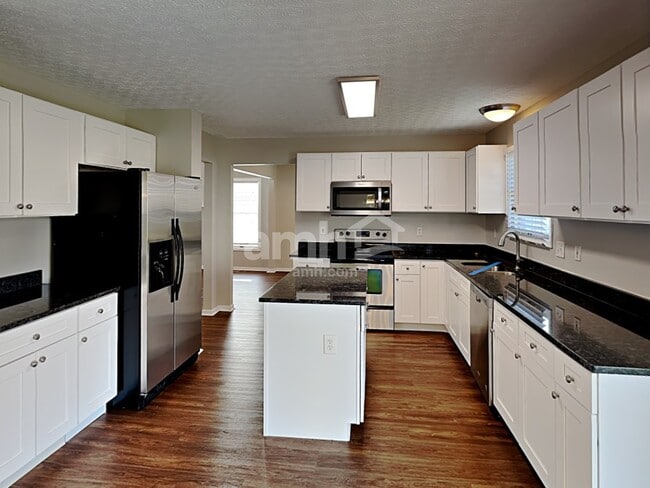 Foto del edificio - 421 Furman St