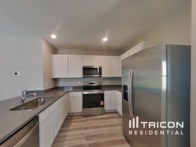 Foto del edificio - 6923 Broad River Ave