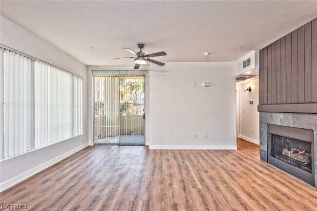 Building Photo - 7155 S Durango Dr