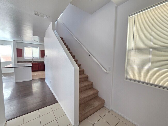Foto del edificio - 2 Story 3 Bedroom House Durango and Farm