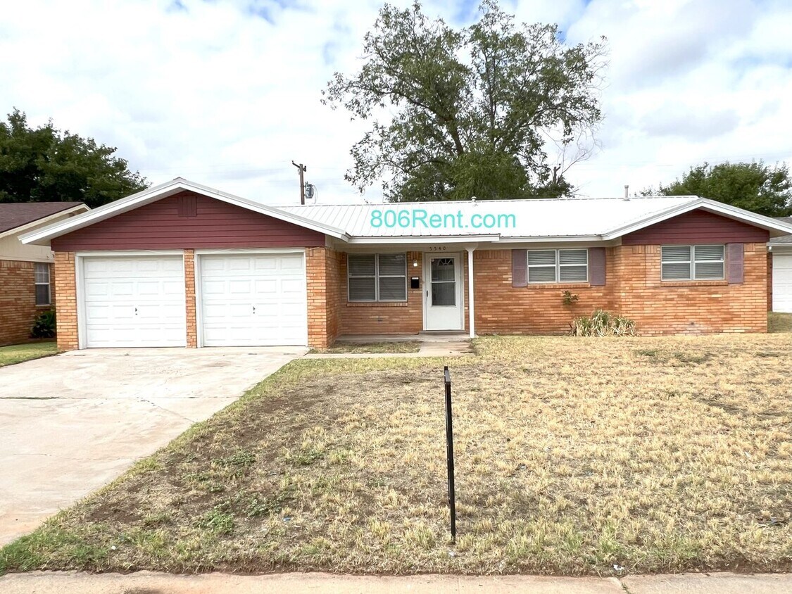 Foto principal - ** BEAUTIFUL TRACY HEIGHTS HOME **